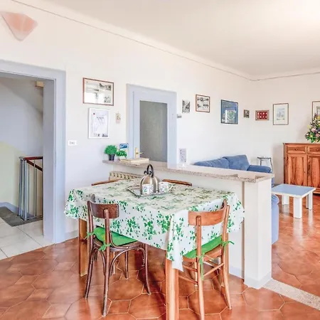 Ca Del Pepi Feriehus Stresa